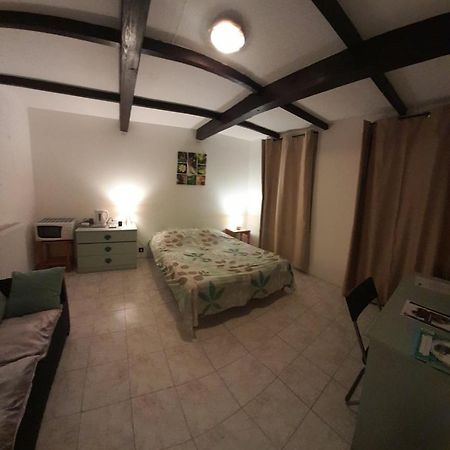 Chambre Independante A La Campagne Puycalvel Lautrec Zewnętrze zdjęcie