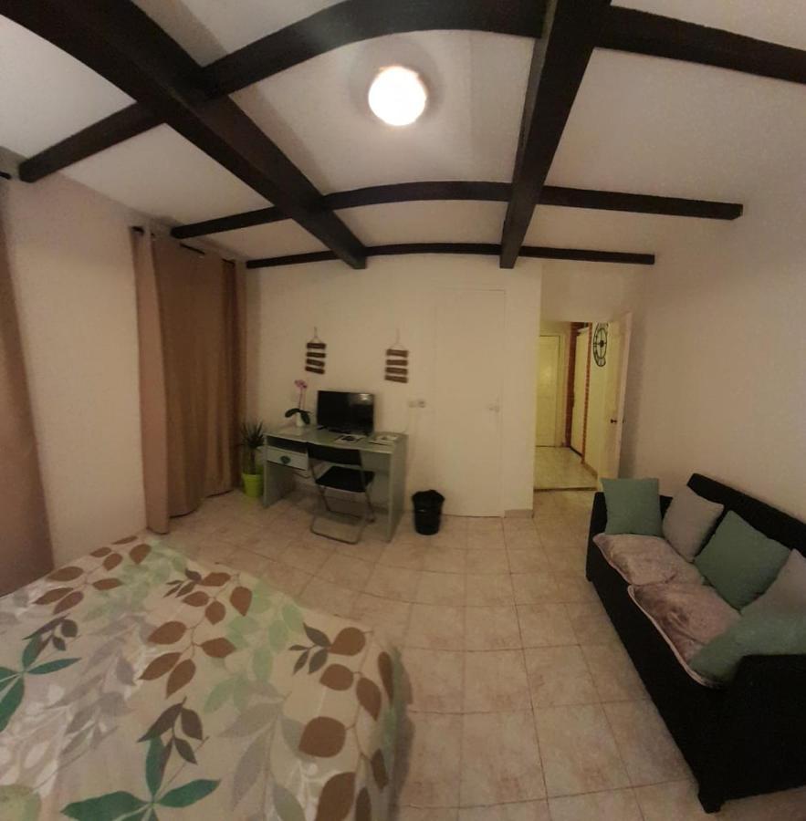 Chambre Independante A La Campagne Puycalvel Lautrec Zewnętrze zdjęcie